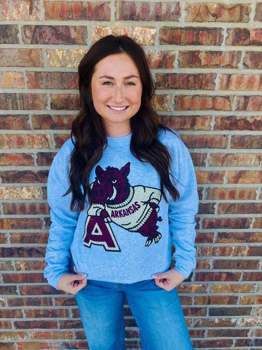 Faux Yarn Vintage Hog Sweatshirt