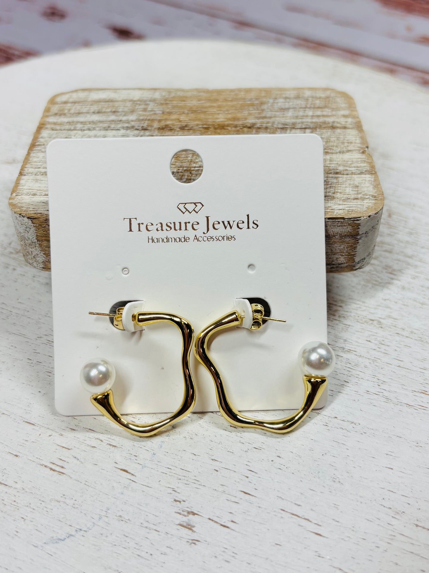 Paris Pearl Hoop Earrings