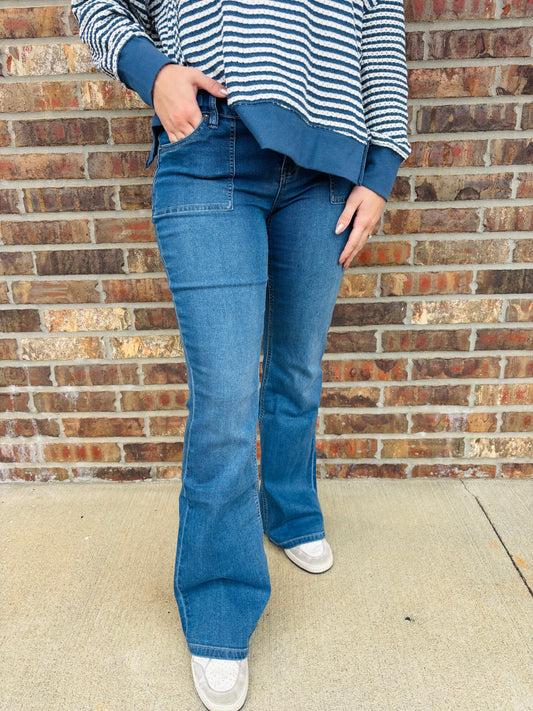 Flap Pocket Flare YMI Jeans