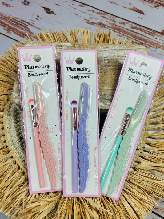 Eyebrow Brush & Razor Set