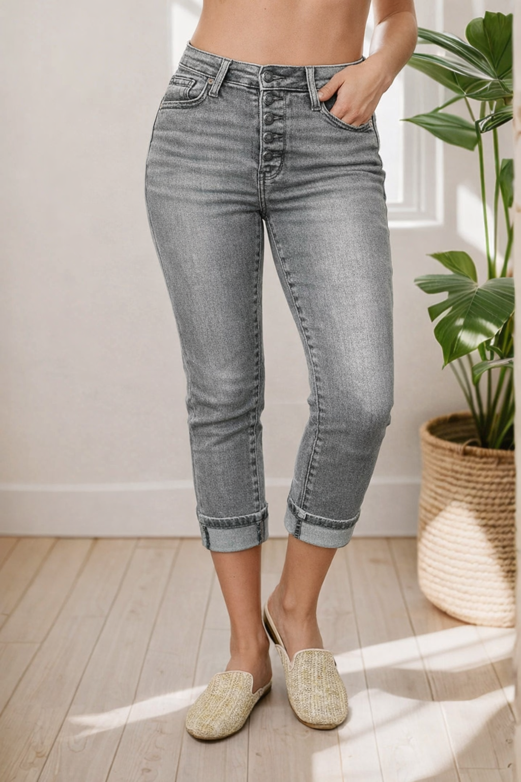 Dusty Charcoal - Judy Blue Capris