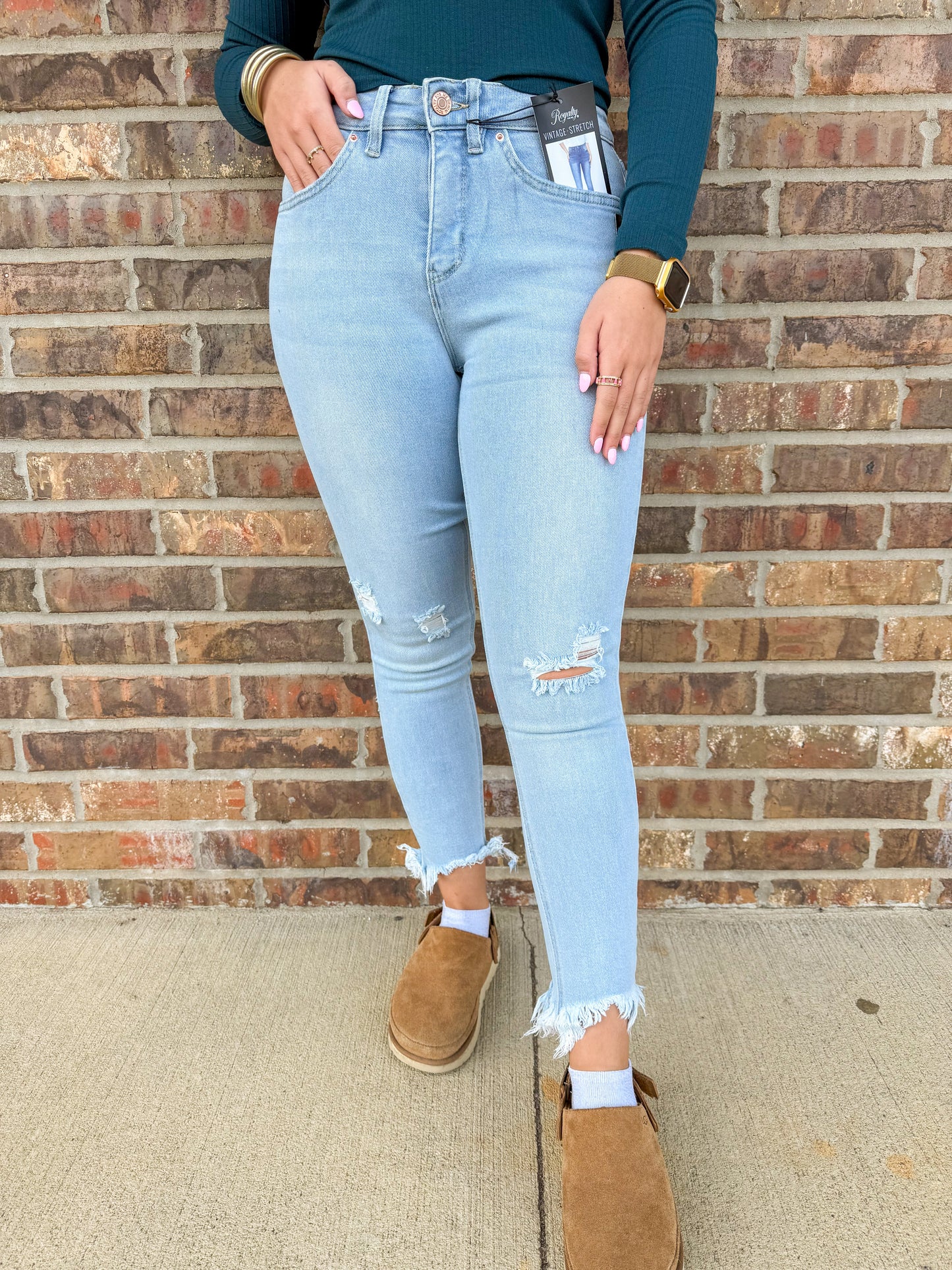 Missy Frayed Hem Ankle Jeans
