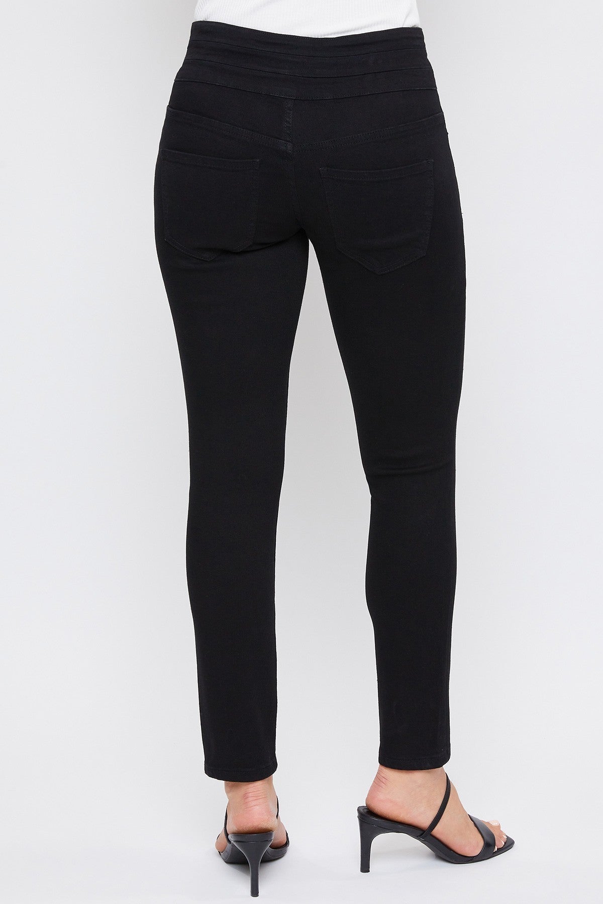 YMI Mid Rise Skinny Jean